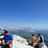 Oder hier die Cunturines. Nach Bestaunen des Panoramas geht es f&uuml;r uns schon wieder bergab, mit der Freude, einmal einen Dreitausender bestiegen zu haben. Foto: AT, &copy; Peer