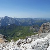 sicht auf marmolada und vernel