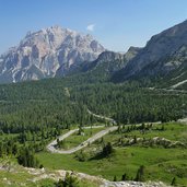 valparola pass strasse kehren dolomitenpass