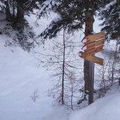 wanderweg nr rit la val biei winter