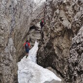 sas de stria weg in schuetzengraeben