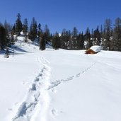 weg von sare nach stoeres schneeschuhwanderung