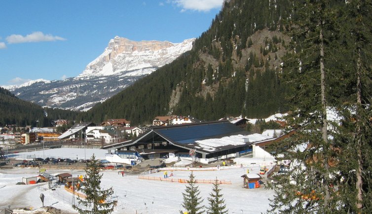 RS Eisstadion Corvara Skigebiet Sellaronda Sellarunde Corvara