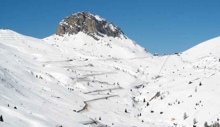 RS Skigebiet Sellaronda Sellarunde Passo Pordoi