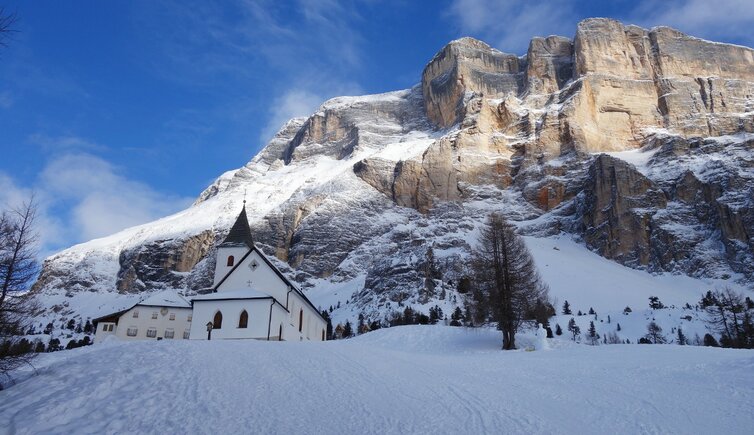 RS badia heiligkreuz la crusc santa croce winter